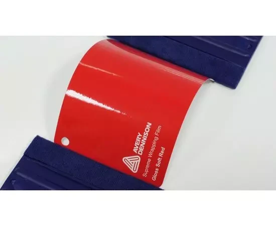 Глянцевая виниловая пленка AVERY SUPREME GLOSS SOFT RED