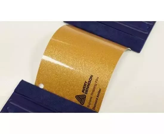 Виниловая пленка цвета алмазная крошка AVERY SUPREME DIAMOND AMBER Виниловая пленка цвета алмазная крошка AVERY SUPREME DIAMOND AMBER